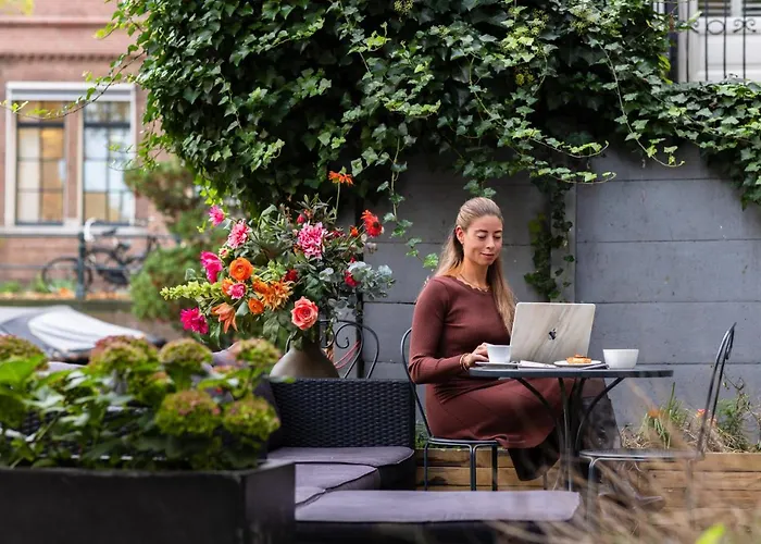 Canal Hotel Amsterdam