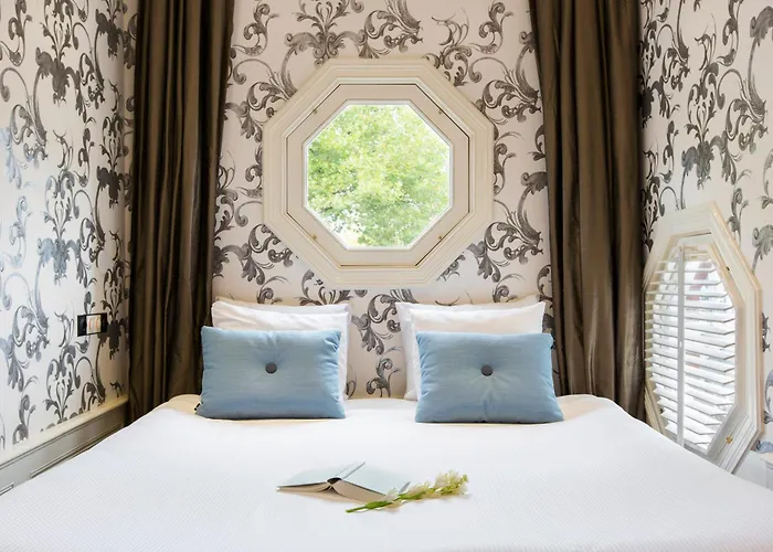 Hotel Canal Amsterdam