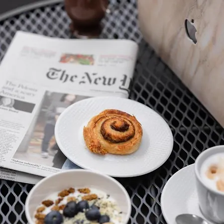 阿姆斯特丹运河酒店 3*