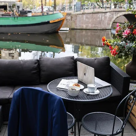 Hotel Canal Amsterdam